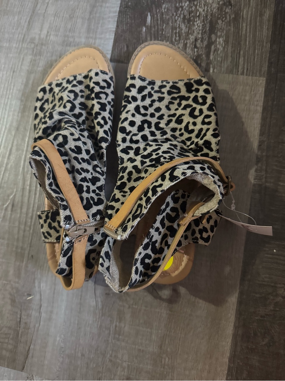 Blowfish Leopard Print Open-Toe Sandals - Black & Tan
